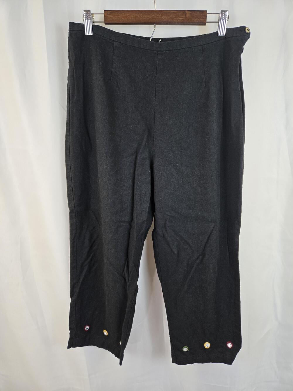 Leslie Fay Capri Pants Womens Large Gray Linen Rayon Rhinestone Hem Crop Trim